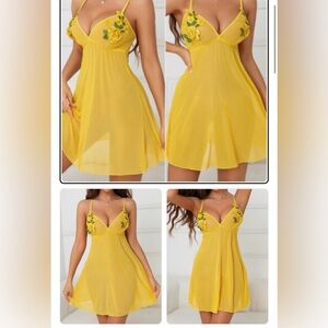 Babydoll Yellow sheer Floral Lace Chemise festival sexy dress size medium 90’s